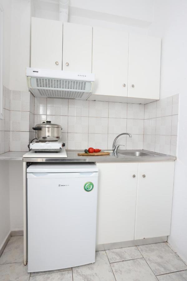 פוליכרונו Spanos Apartments Anna'S Lodge מראה חיצוני תמונה