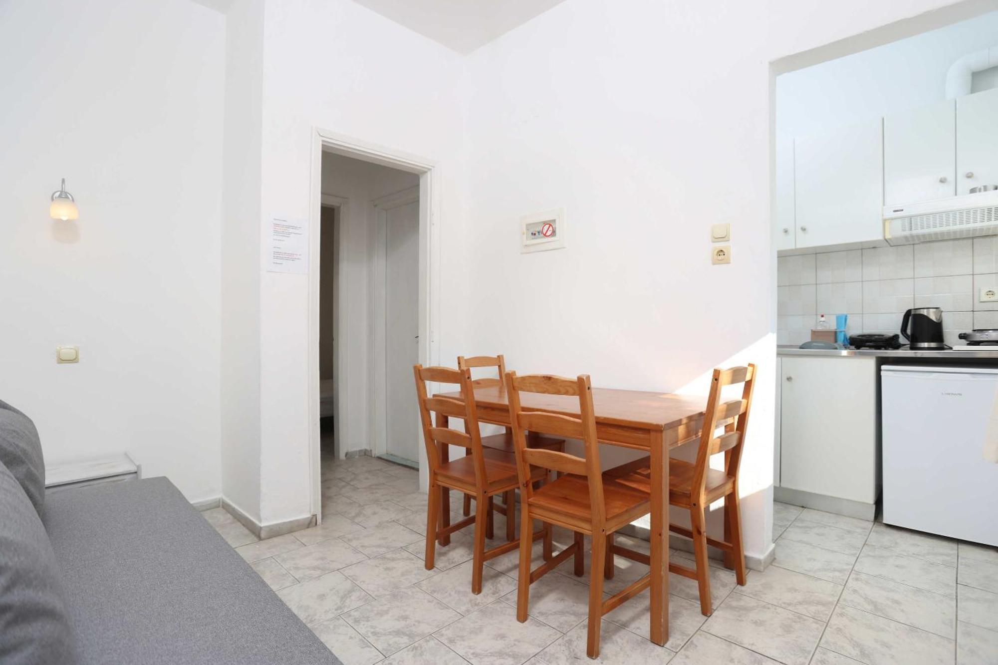 פוליכרונו Spanos Apartments Anna'S Lodge מראה חיצוני תמונה